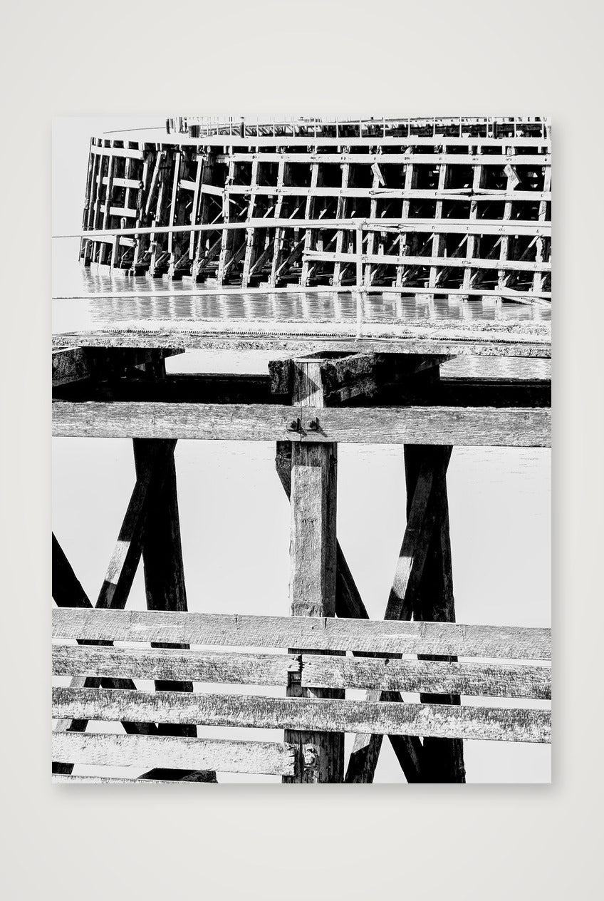 Sharpness pier — 60×80cm, 24×31" Print only